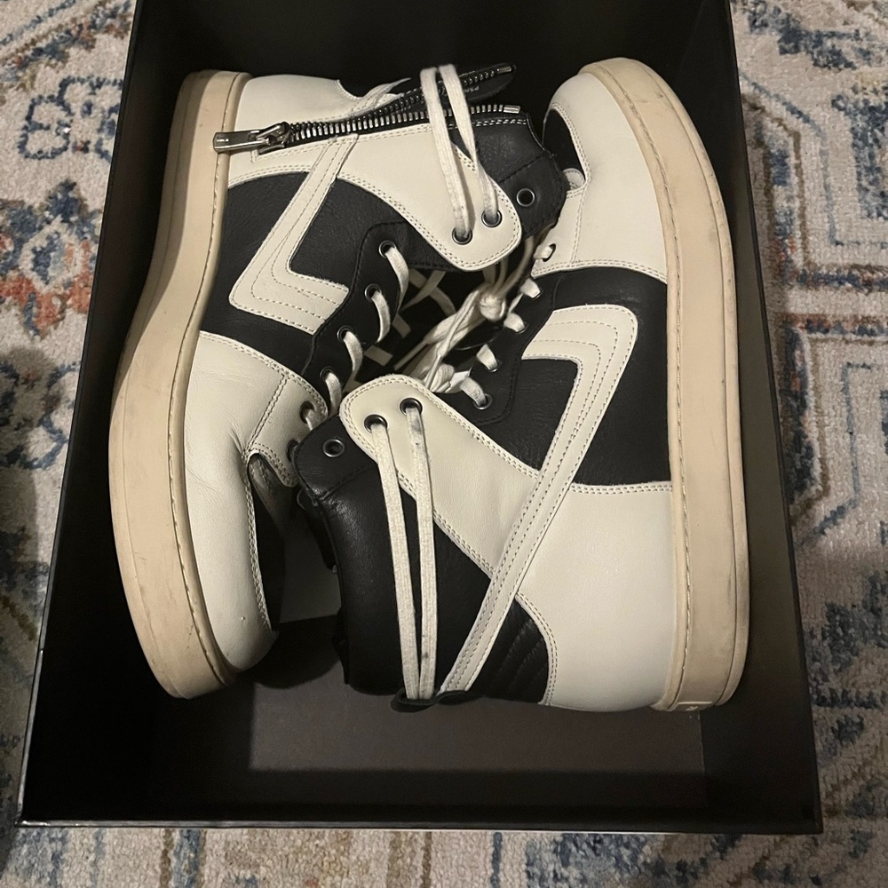 Plessume/Rick Owen’s collaboration
 Used 
Size 11